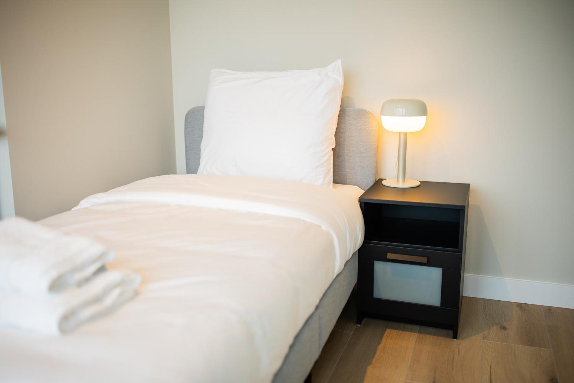 Apartment 2e 3e Pijnackerstraat *