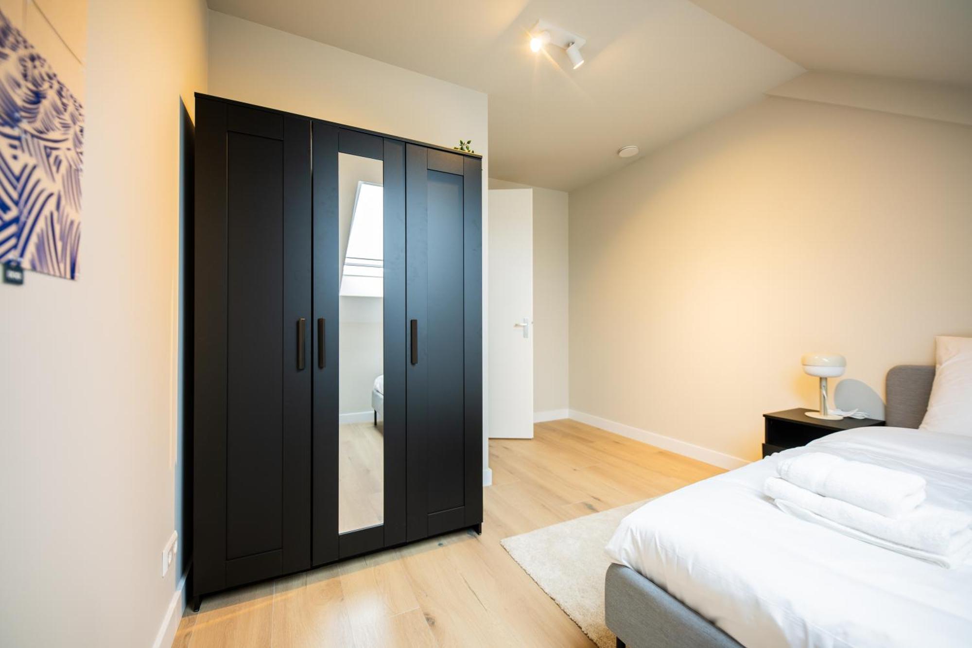 2e 3e Pijnackerstraat Apartment *